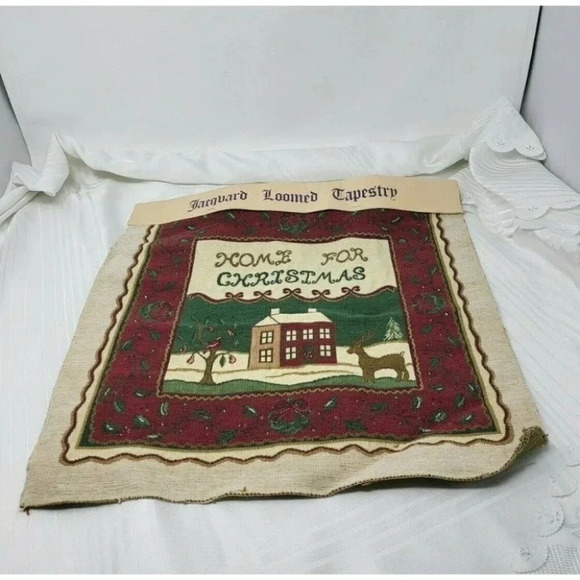 Jacquard Loomed Tapestry "Home For Christmas" Pillows Framing Wall 18" x 16" - Picture 2 of 12